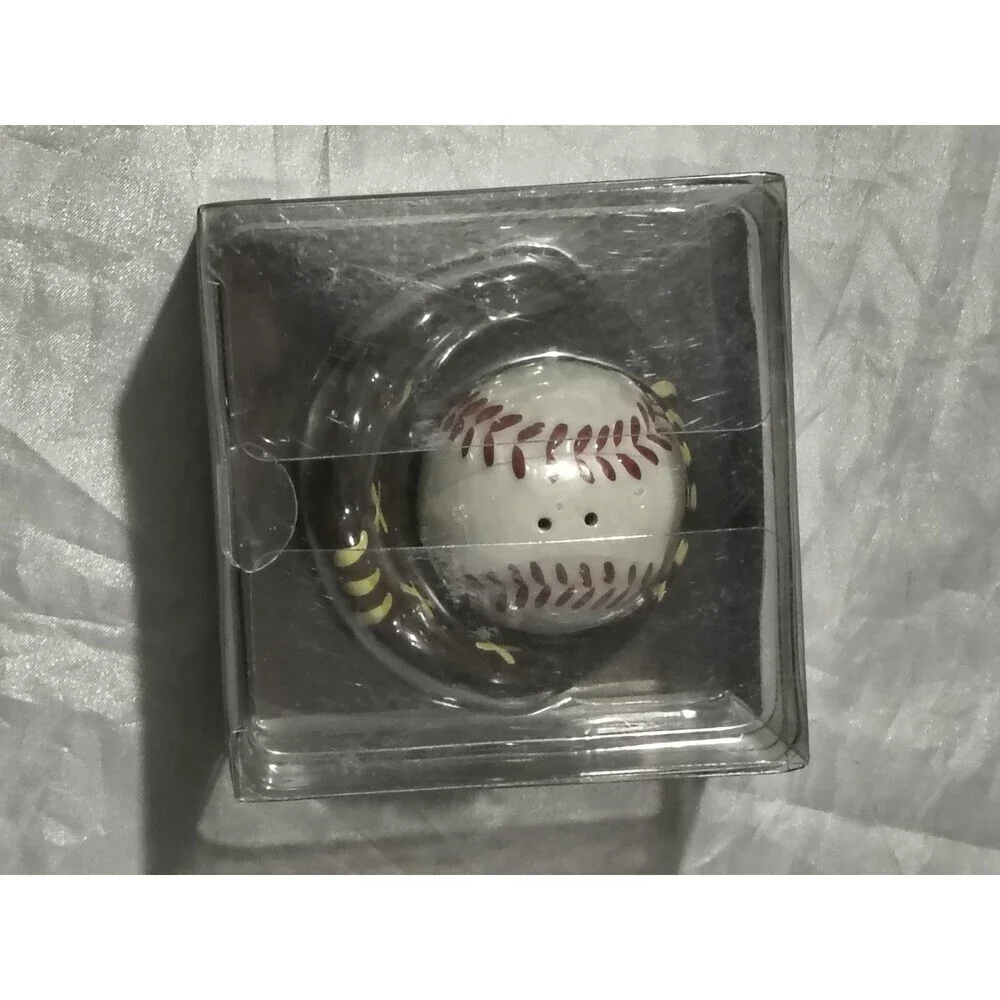 Baseball Glove & Baseball Salt Pepper Shakers Sports Decor Vintage